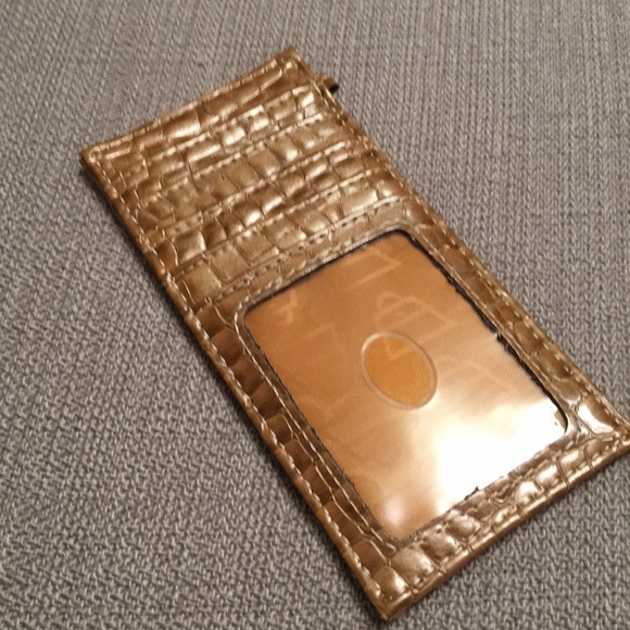 Never Used Credit Card & ID Window Holder - Picture 6 of 7